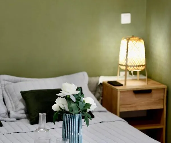 μικρό της αγγελικής με αυλή και Parking Сasa de vacaciones *