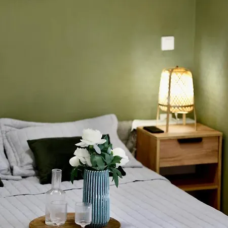 μικρό της αγγελικής με αυλή και Parking Сasa de vacaciones *