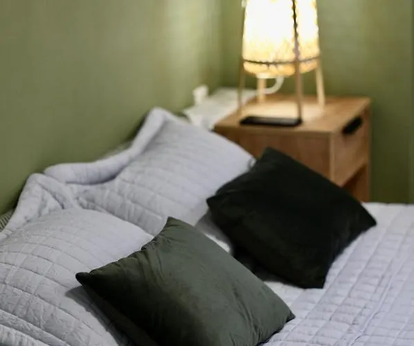 μικρό της αγγελικής με αυλή και Parking بيت للعطل