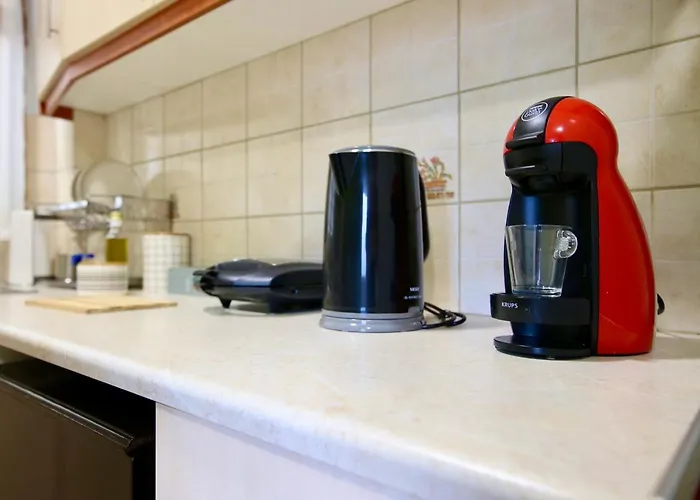 μικρό της αγγελικής με αυλή και Parking بيت للعطل